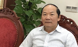 Ông Trần Xuân Vinh, Trưởng Ban Tổ chức Tỉnh ủy Quảng Bình trao đổi với phóng viên Tiền Phong