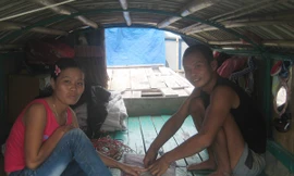 Lênh đênh dân chài Gián Khẩu