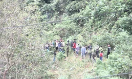 Phát hiện thi thể nam giới nằm bên bờ sông Đakrông