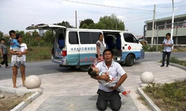 Bố cướp ngân hàng lấy tiền trả viện phí cho con