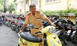 Bắt hàng trăm xe "đi bão"