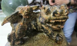 Những 'siêu phẩm' phong thủy và chuyện bỏ tiền rước họa