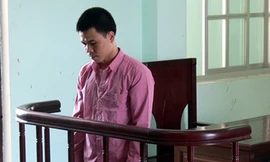 ‘Quan hệ’ với bạn gái rồi tung ảnh nóng lên mạng