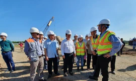 Lãnh đạo thành phố Hà Nội kiểm tra tiến độ các dự án trọng điểm