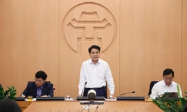 Chủ tịch UBND thành phố Hà Nội Nguyễn Đức Chung phát biểu tại cuộc họp