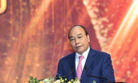 Chủ tịch nước Nguyễn Xuân Phúc: Báo chí phải kịp thời thông tin chính thống, chính xác