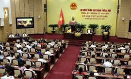 Hà Nội thực hiện công tác nhân sự, chất vấn về quy tắc ứng xử của cán bộ