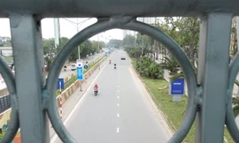 Hà Nội cách ly toàn xã hội, người dân được làm những gì?