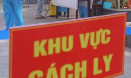 Hà Nội phong tỏa, xét nghiệm 1.000 người liên quan 4 ca dương tính