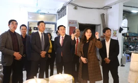 Bí thư Hà Nội: Đừng để huyện thành quận rồi mà phải xử lý vấn đề trầm kha