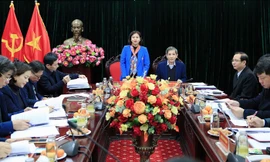 Phó Bí thư Thường trực Thành ủy Hà Nội Nguyễn Thị Tuyến phát biểu tại hội nghị