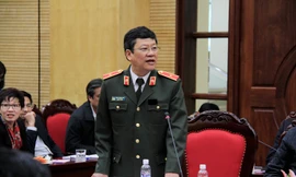 Thiếu tướng Bạch Thành Định cho rằng không nên bỏ loa phường. Ảnh: Trường Phong