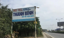 Hotel Vila T.B có giá cao gấp nhiều lần so với ngày thường. Ảnh: N.H