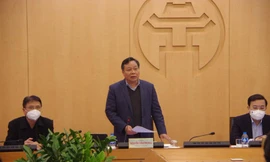 Phó Bí thư Thành uỷ Hà Nội Nguyễn Văn Phong phát biểu tại phiên họp