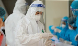 Hà Nội: Hai ca mắc COVID-19 không xác định được nguồn lây