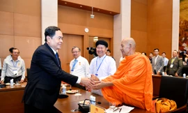 Phó Chủ tịch Thường trực Quốc hội gặp mặt gương điển hình tiêu biểu thành phố Cần Thơ