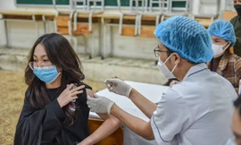 Ngày 25/11, Hà Nội ghi nhận 285 ca dương tính SARS-CoV-2, trong đó 122 ca ở cộng đồng