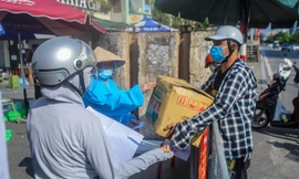 Đảm bảo đủ hàng hóa thiết yếu cho hơn 23.000 người đang bị phong toả giữa Thủ đô