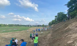 Hà Nội giải tỏa khoảng 10ha lấn chiếm ven bờ sông Hồng