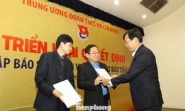 Sáp nhập báo Sinh viên Việt Nam vào báo Tiền Phong