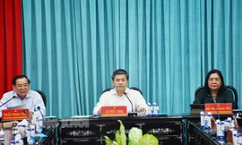 Bí thư Bến Tre Lê Đức Thọ chủ trì hội nghị Ban Thường vụ Tỉnh uỷ đột xuất