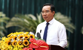 Tân Chủ tịch UBND TPHCM nêu giải pháp tăng trưởng 10%