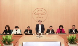 Phó Chủ tịch UBND thành phố Hà Nội Chử Xuân Dũng phát biểu tại cuộc họp