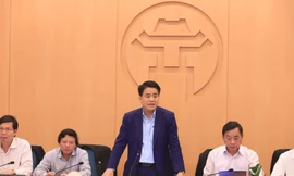 Chủ tịch UBND thành phố Hà Nội Nguyễn Đức Chung kết luận cuộc họp