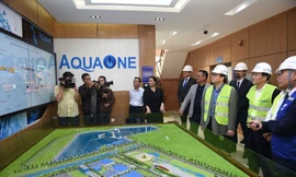 Hà Nội: Vì sao nước sạch nhà máy nghìn tỷ chậm đến với dân?