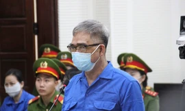 Cựu Giám đốc Công an Hải Phòng Đỗ Hữu Ca và cựu Bí thư Tỉnh ủy Hải Dương Phạm Xuân Thăng được đặc xá