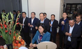 Lãnh đạo thành phố Hà Nội dâng hương tưởng niệm cố Tổng Bí thư Nguyễn Phú Trọng