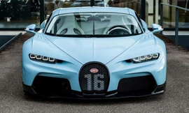 Đèn pha của Bugatti Chiron cũ mua được một chiếc Porsche 911 mới