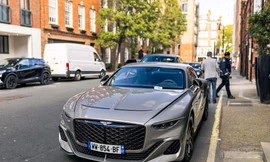 Xe sang siêu hiếm Bentley Mulliner Batur xuất hiện trên phố