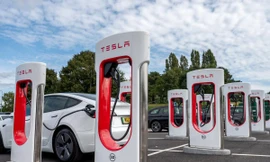 Tesla cảnh cáo người dùng về mẹo 'ăn gian' tốc độ sạc