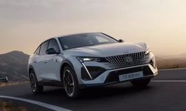 Peugeot 408 phiên bản chạy điện trình làng