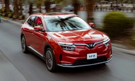 VinFast giảm sâu giá cho thuê xe VF 8 tại Mỹ