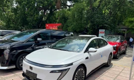 Xe điện giá rẻ của Nissan xuất hiện tại Việt Nam