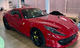 Siêu xe Ferrari 812 GTS đầu tiên cập bến Việt Nam