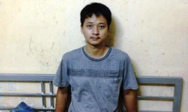 Nổi điên chém chết 4 người trong gia đình