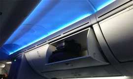 Nữ hành khách hoang báo mất gần tỷ đồng trên máy bay