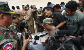 Hai tướng Campuchia tử nạn trong vụ trực thăng rơi