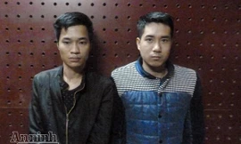 Chui tận phòng ngủ vợ chồng mới cưới cuỗm tiền mừng