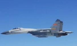 Chiến đấu cơ Trung Quốc khiêu khích máy bay Nhật