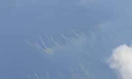 Vết dầu loang do lực lượng tìm kiếm cứu nạn Việt Nam phát hiện.