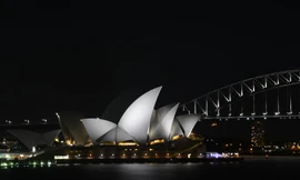 Nhà hát Con sò trước Giờ Trái Đất