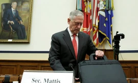 Bộ trưởng Quốc phòng Mỹ Jim Mattis tham gia phiên điều trần của Ủy ban Quân đội Hạ viện ngày 12/6. Ảnh: Reutes