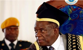 Tân Tổng thống Zimbabwe Emmerson Mnangagwa. Ảnh: Reuters