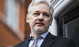 Người đồng sáng lập WikiLeaks Julian Assange đổ lỗi cho CIA về vụ khủng bố New York. Ảnh: AFP