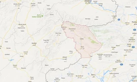 Xe buýt nổ tung giữa đường, hàng chục người thương vong