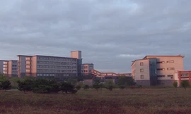 Trường Đại học Khoa học và Công nghệ Bình Nhưỡng.